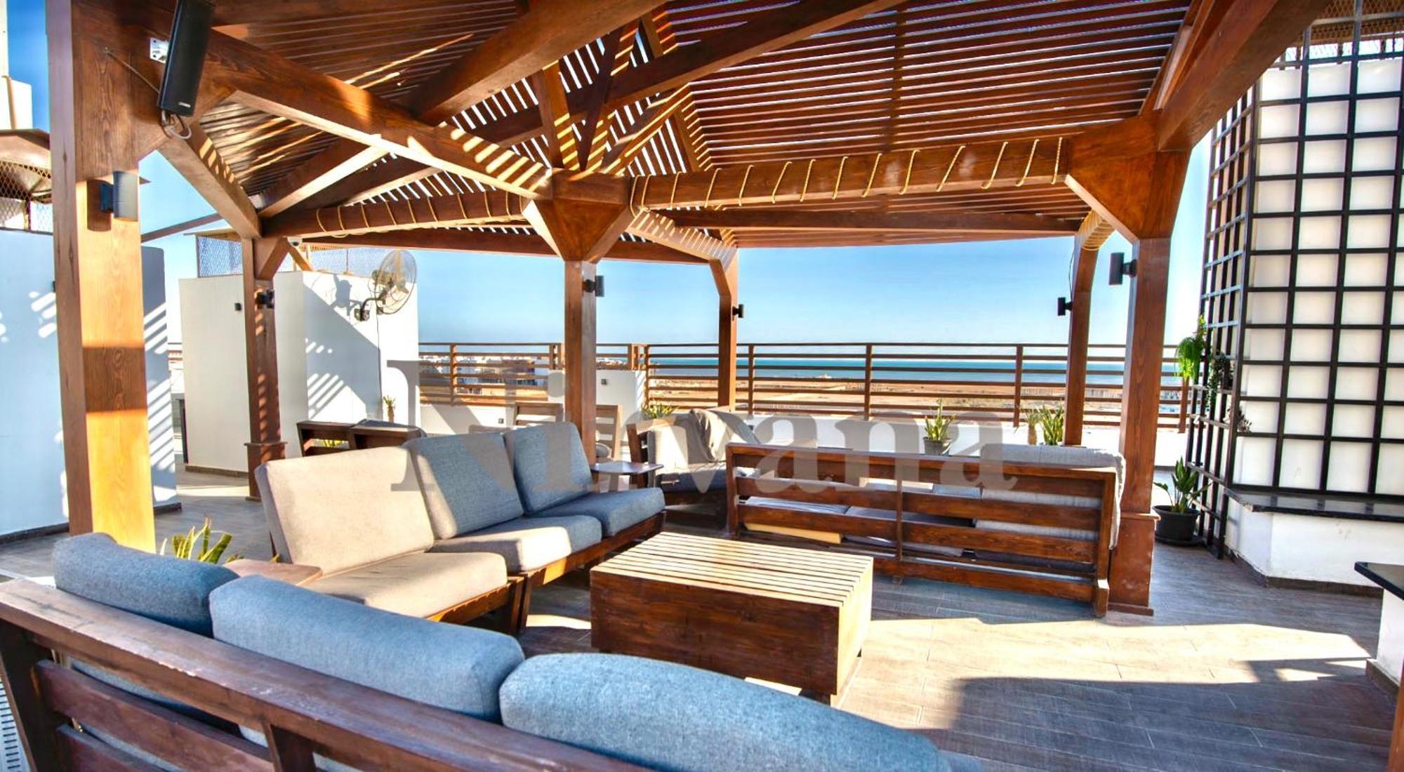 The 95m Penthouse Boutiqu *